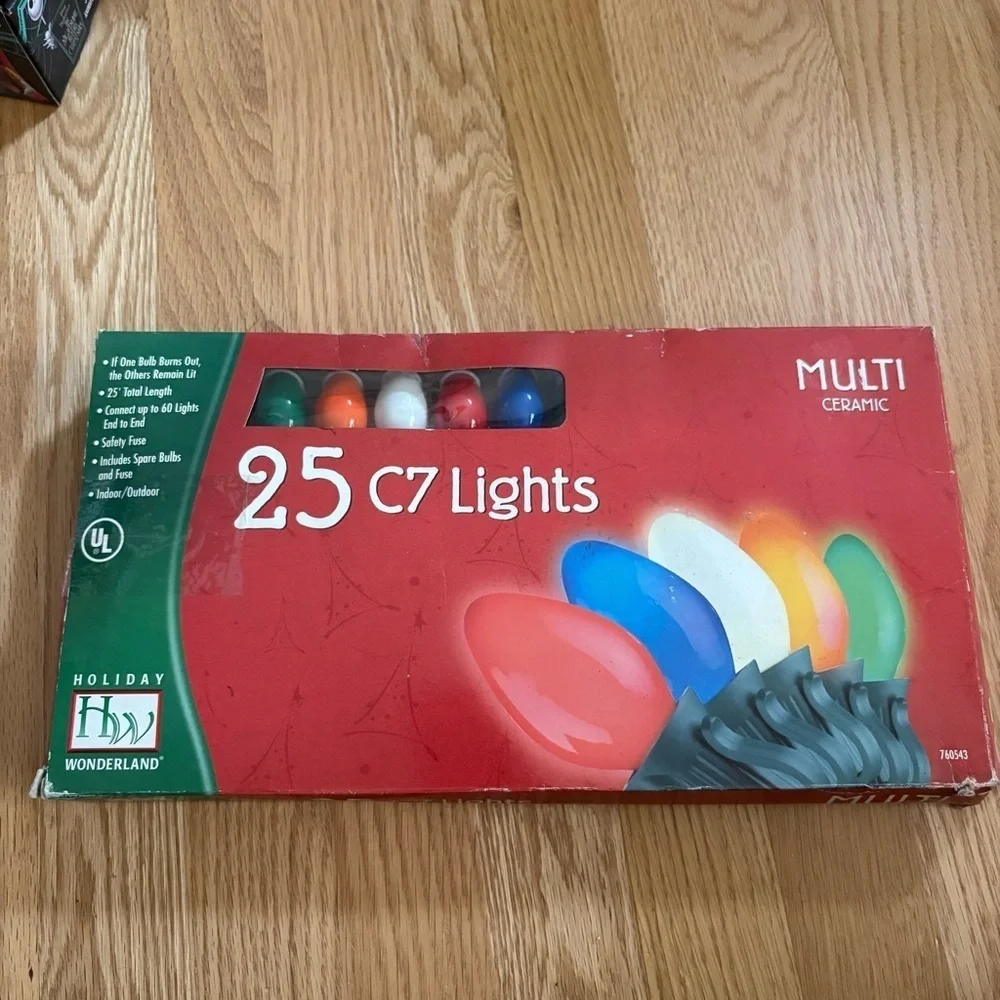 Holiday Wonderland Multi-Color C7 Lights Ceramic NEW Bulb Vintage Christmas